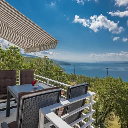 Apartament Martina Jadranovo